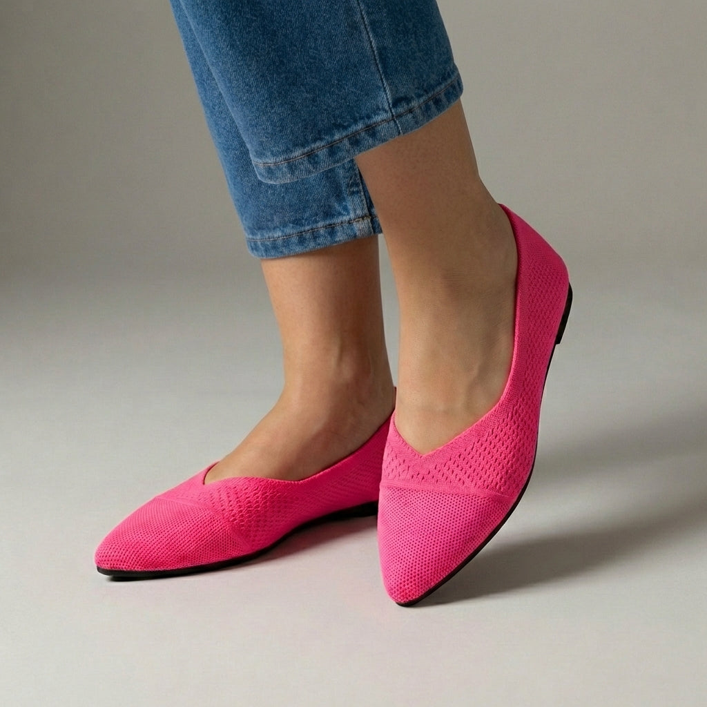 Elegant Pointed Toe Knit Slip-On Flats with Textured V-Cut Vamp