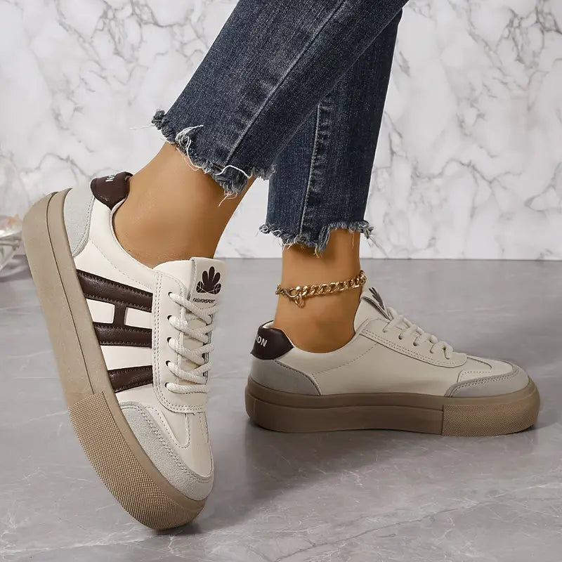 Retro-Inspired Platform Trainers with Contrast Details