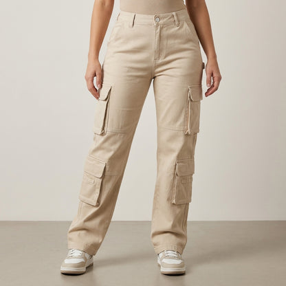 Relaxed Wide-Leg Cargo Pants with Utility Pocket Details