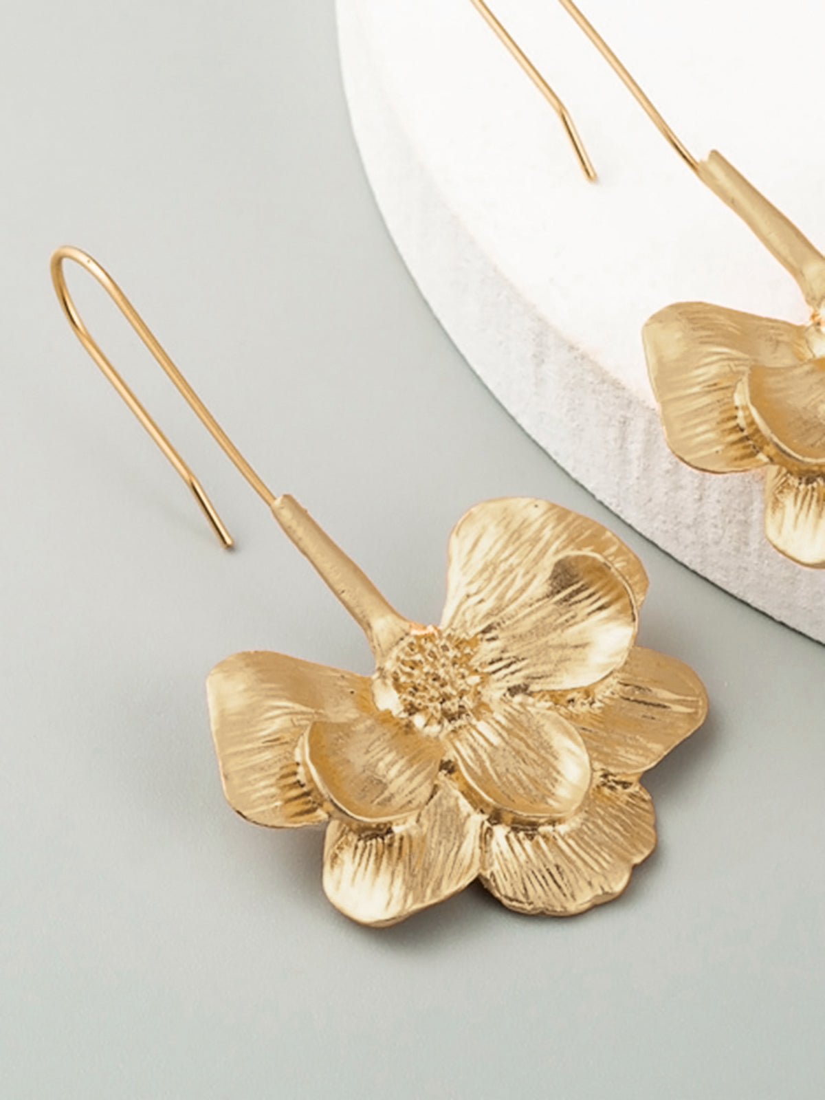 Wahine - blooming flower stud hook earrings