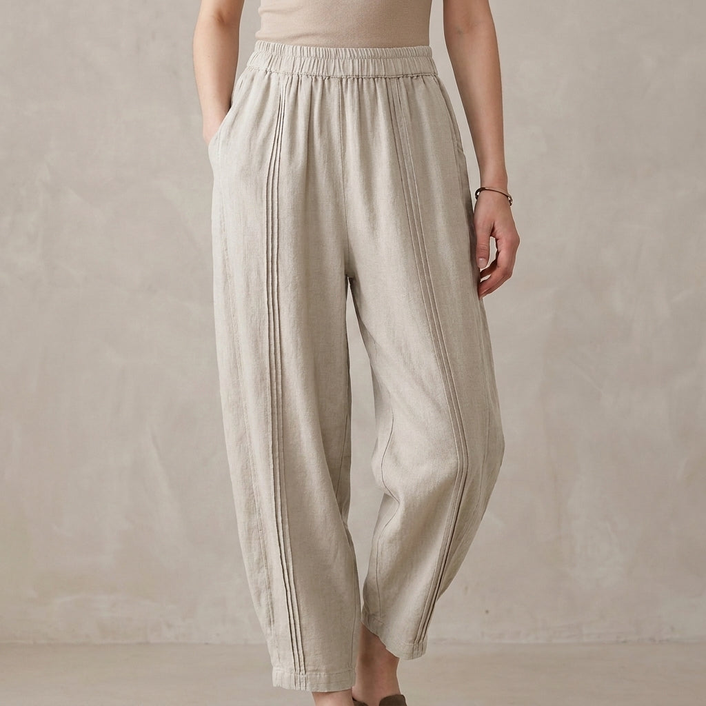 Effortless Harem Trousers with Relaxed Tapered Silhouette