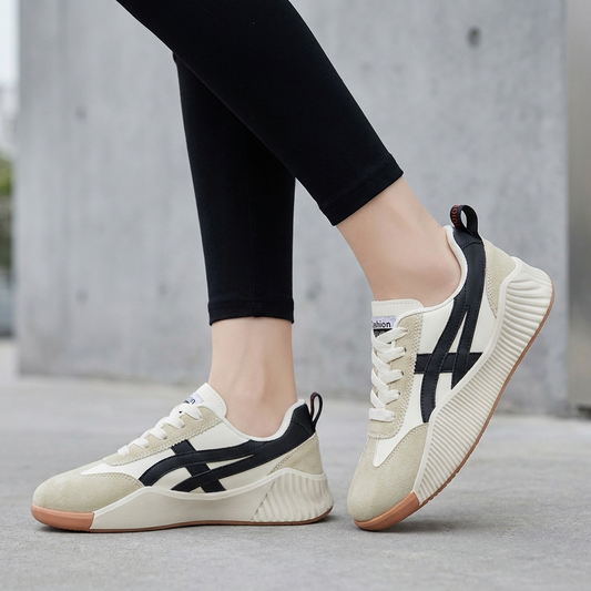 Low-Top Women's Sneakers with Sueded Overlays and Chunky Ribbed Sole