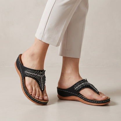 Crystal Embellished Comfort Thong Sandals for Everyday Elegance