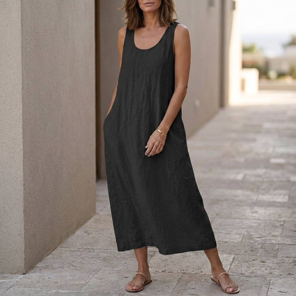 Loose Sleeveless Midi Dress with Round Neck and Side Pockets in Textured Woven Fabric