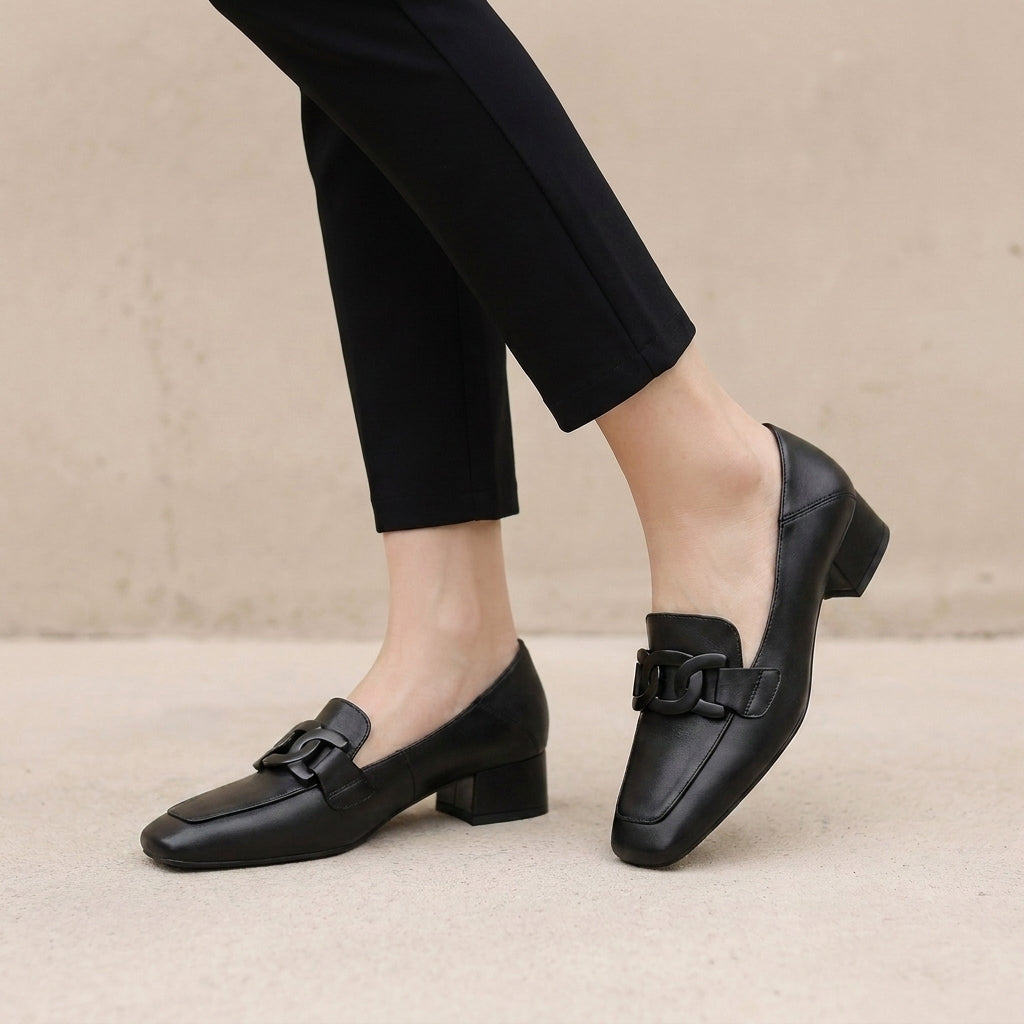 Structured Orthopedic Block-Heel Loafers with Interlocking Chain Detail