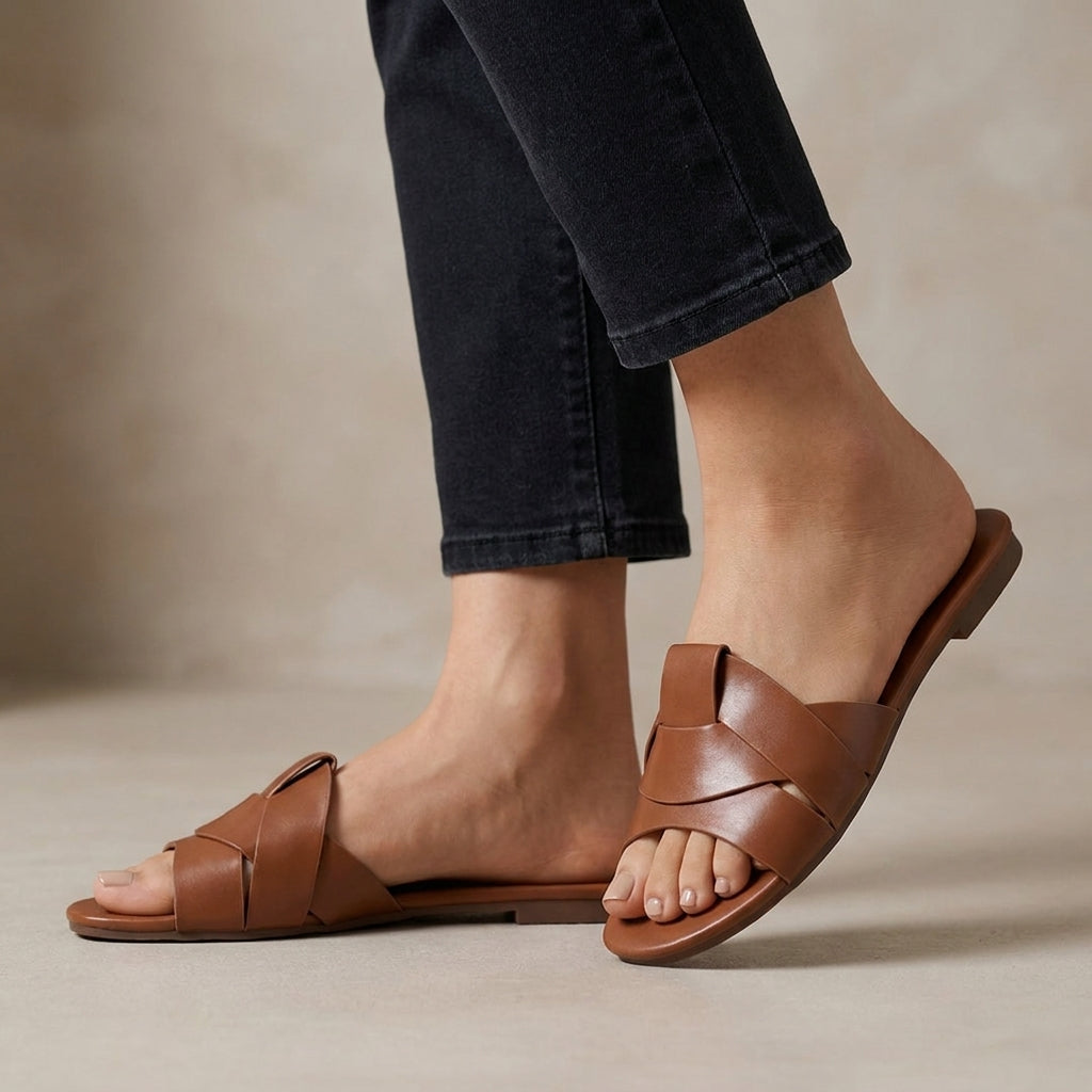 Structured Wide-Strap Flat Sandals for Summer Elegance