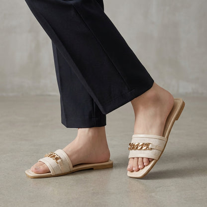 Minimalist Chain Strap Slide Sandals with Elegant Coastal Resort Styling