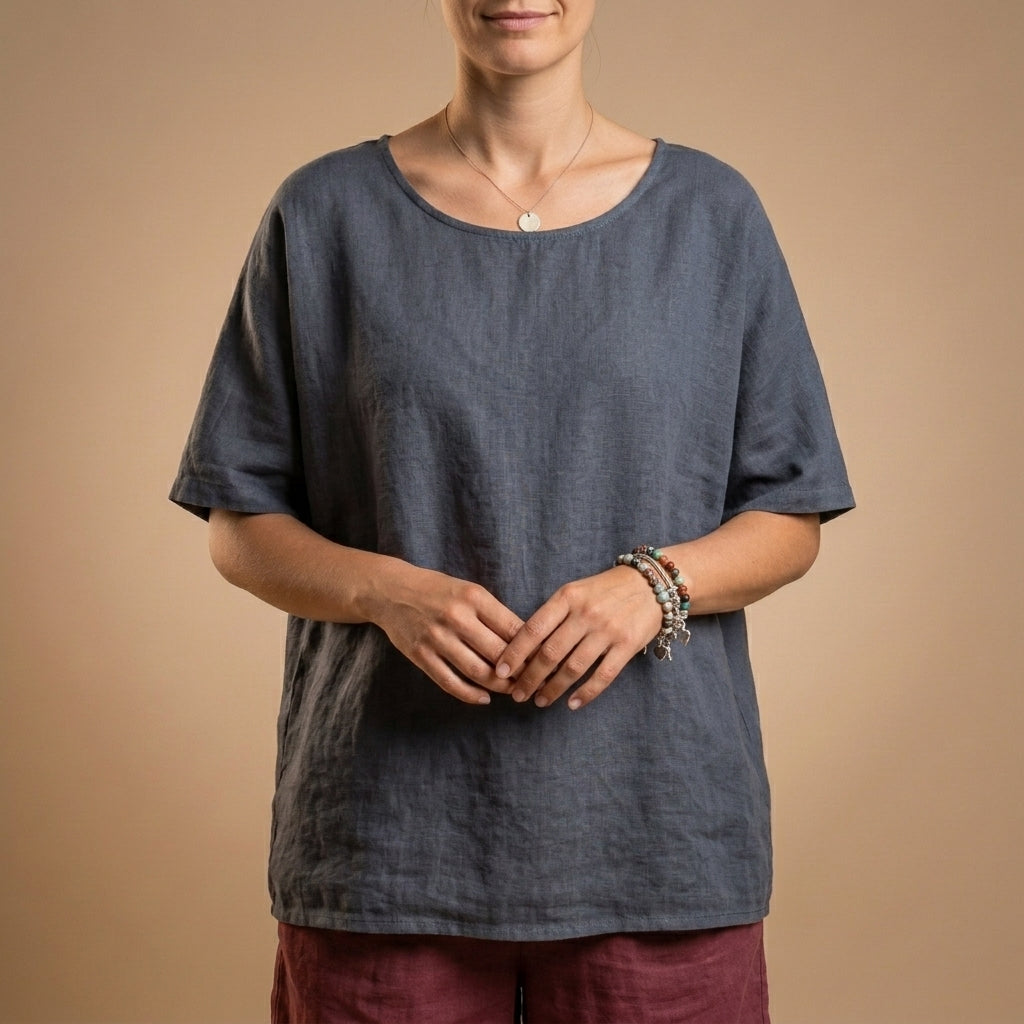 Relaxed Scoop Neck T-Shirt with Curved Hem