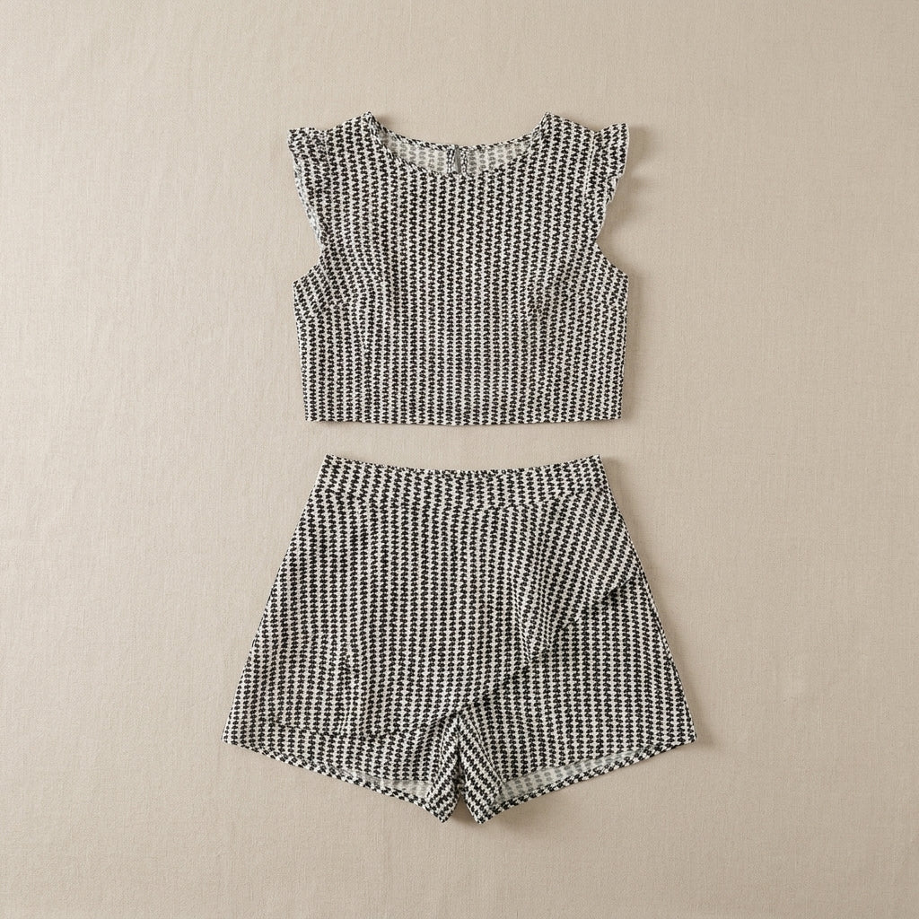 Refined Sleeveless Ruffle Top and Tiered Shorts Set with Geometric Print