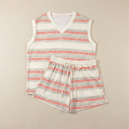 Relaxed Two-Piece Set with Abstract Geometric Stripes and Drawstring Shorts