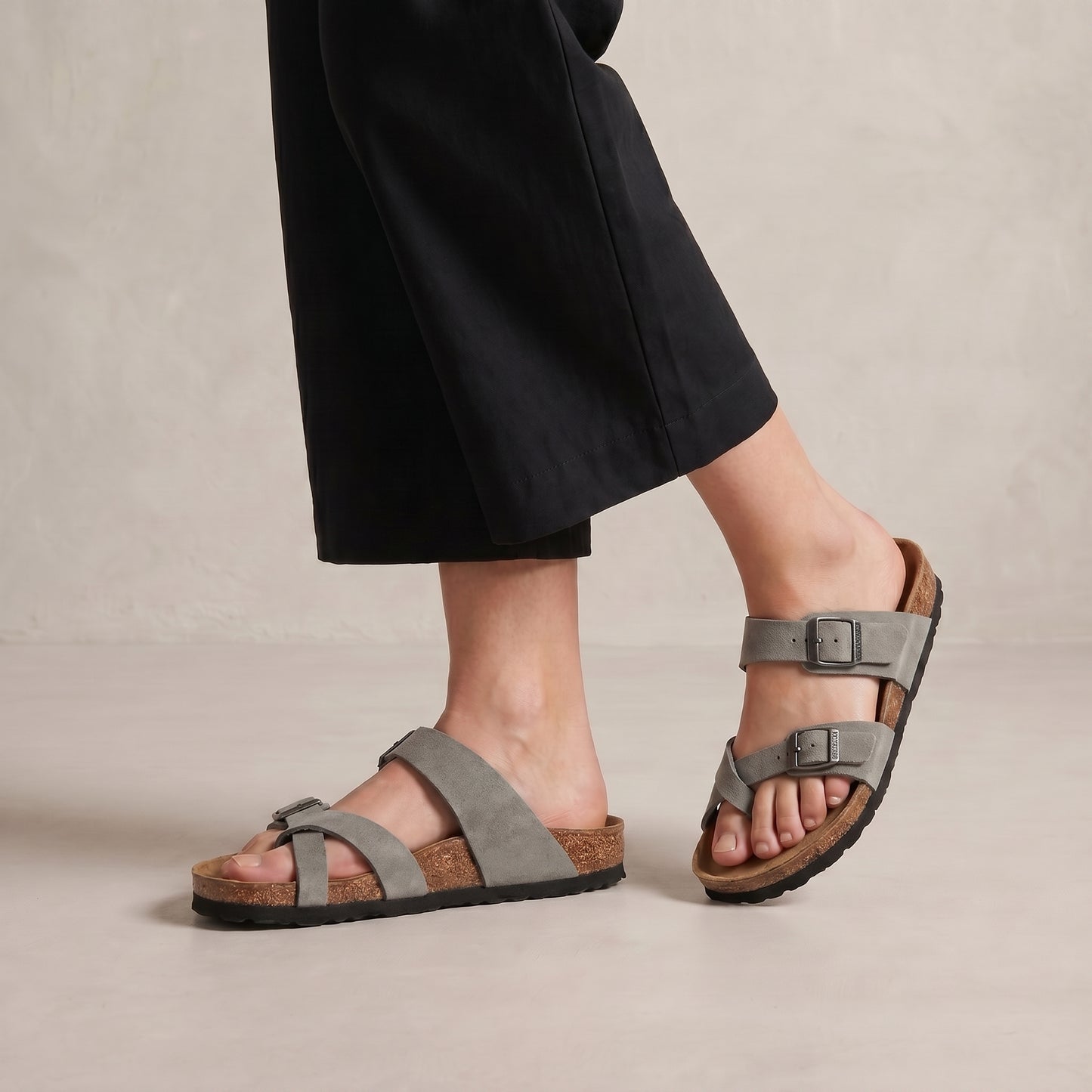 Ergonomic Adjustable Strap Sandals with Contoured Footbed and Grip Outsole