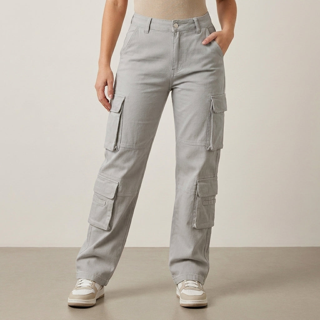 Relaxed Wide-Leg Cargo Pants with Utility Pocket Details