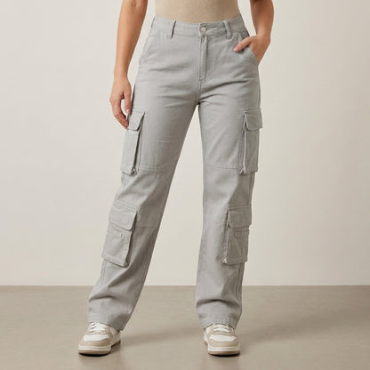 Relaxed Wide-Leg Cargo Pants with Utility Pocket Details