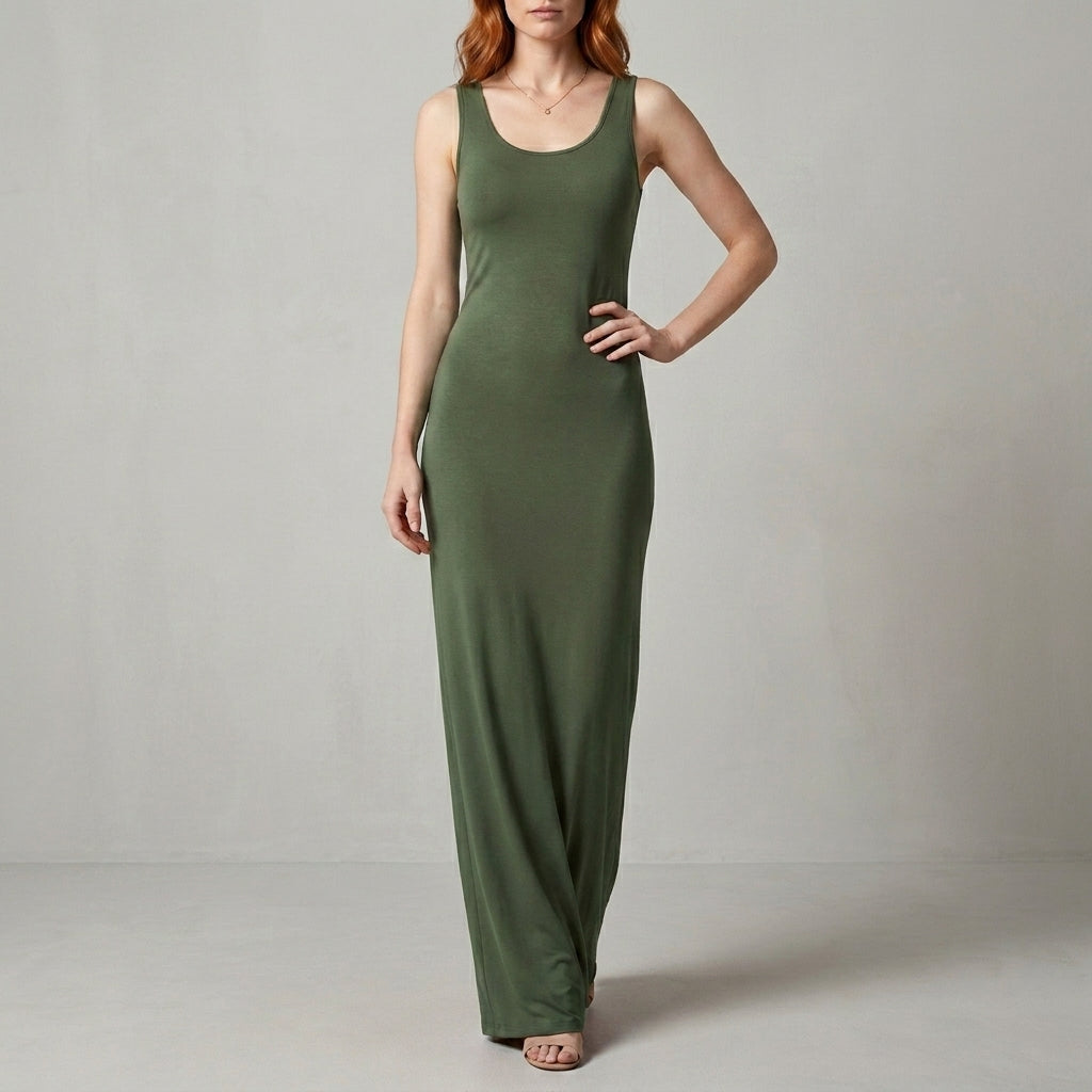 Valentina Rossi Sleeveless Scoop Neck Maxi Dress with Body-Skimming Silhouette