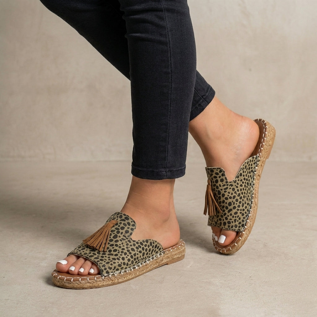 Bohemian Tassel Accent Slide Sandals for Everyday Escapes