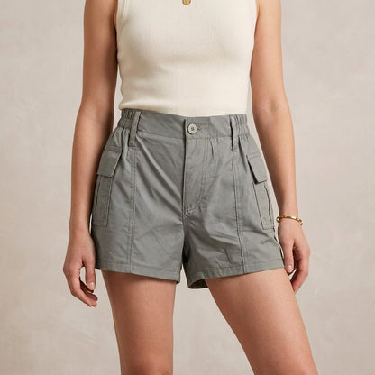 Slim-Fit High-Waisted Cargo Shorts with Structured Seam Detailing