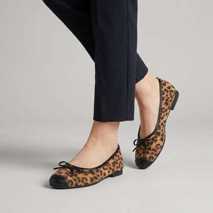 Bow Ballet Flats with Chic Everyday Comfort