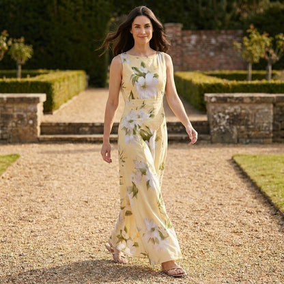 Botanical Print Sleeveless Maxi Dress with Graceful Flow
