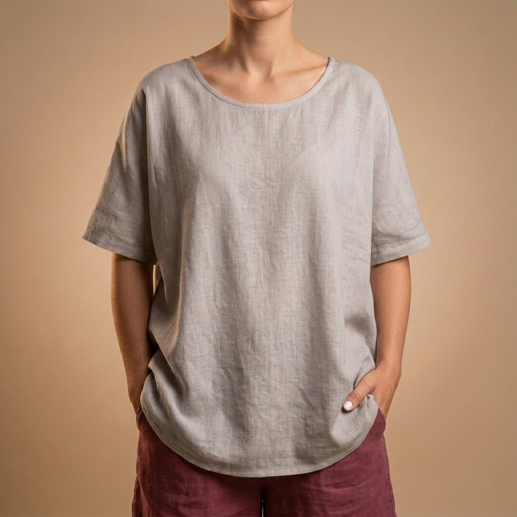 Relaxed Scoop Neck T-Shirt with Curved Hem