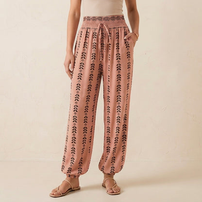 High-Waisted Lantern Pants with Tapered Cuffs and Ethnic Motifs