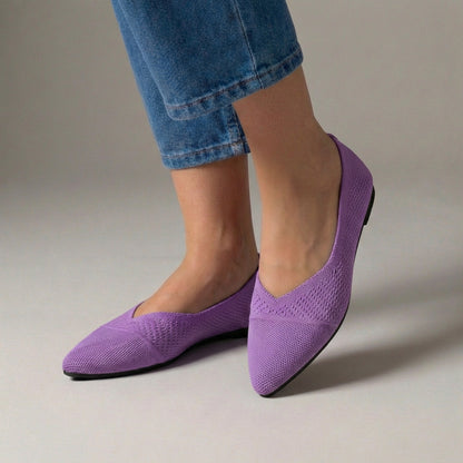 Elegant Pointed Toe Knit Slip-On Flats with Textured V-Cut Vamp