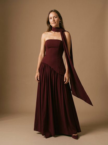 Elegant Strapless Maxi Gown with Draped Asymmetrical Silhouette and Choker Detail
