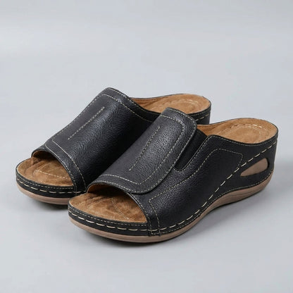 Ergonomic Slip-On Sandals with Contoured Wedge Heel for Relaxed Comfort