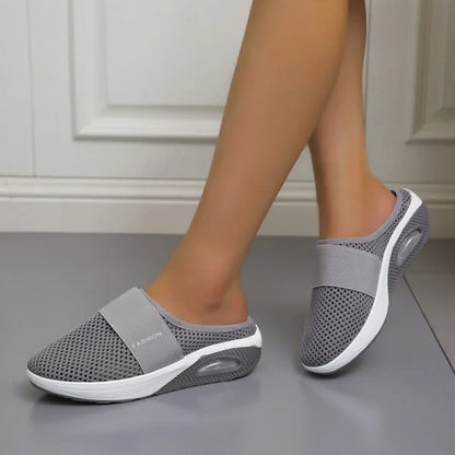 Women's Mesh Slip-On Clogs - Breathable Comfort - Cushioned Sole - Air Cushion Heel