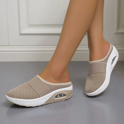 Women's Mesh Slip-On Clogs - Breathable Comfort - Cushioned Sole - Air Cushion Heel