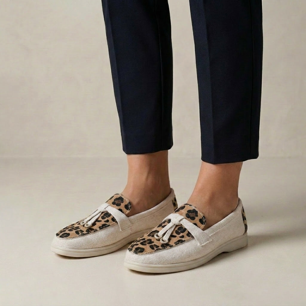 Minimalist Tassel Loafers with Lightweight Comfort Sole