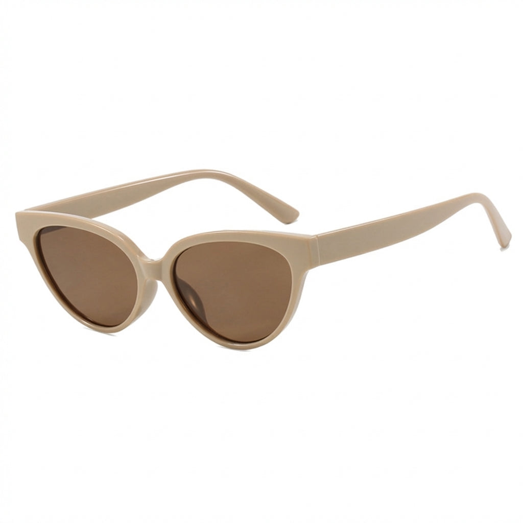 Sophisticated Cat-Eye Sunglasses with Glossy Mottled Frame and Dark Lenses