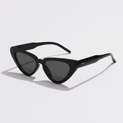 Retro Cat-Eye Sunglasses with Glossy Frame and Patterned Temples