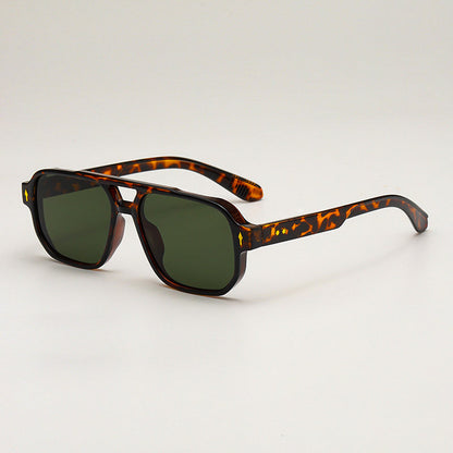 Oversized Retro-Inspired Sunglasses with Double Bridge and Metallic Accents