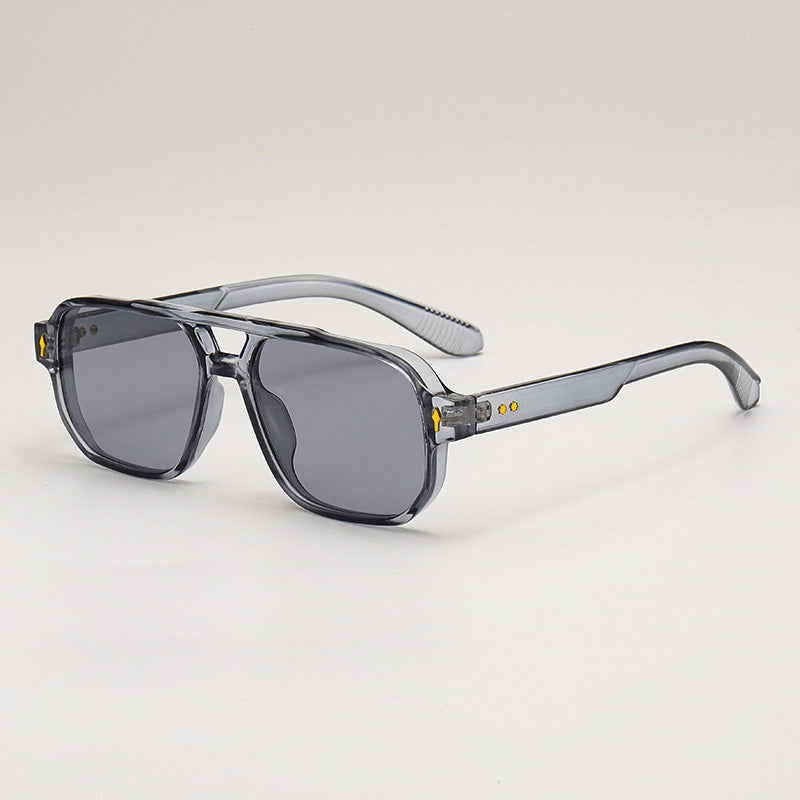 Oversized Retro-Inspired Sunglasses with Double Bridge and Metallic Accents