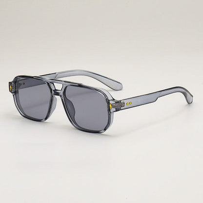 Oversized Retro-Inspired Sunglasses with Double Bridge and Metallic Accents