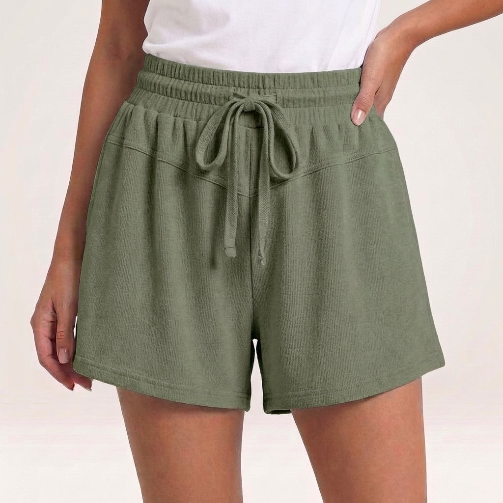 Relaxed Fit Drawstring Shorts with Subtle Seam and Pockets