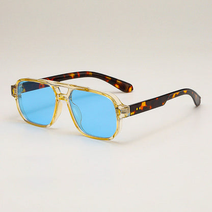 Oversized Retro-Inspired Sunglasses with Double Bridge and Metallic Accents