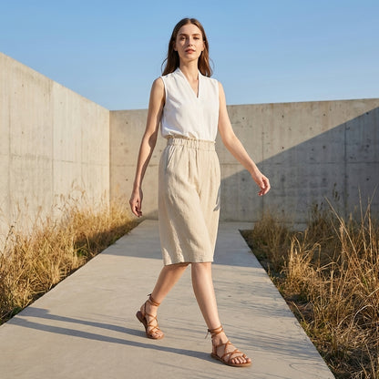 Relaxed Wide-Leg Shorts with Gathered Waistband and Pockets